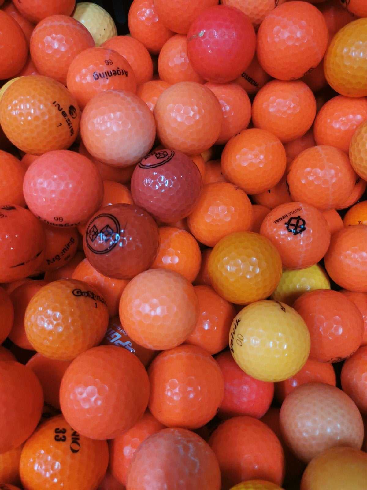 oranje rode golfballen 100 stuks, Sport en Fitness, Ophalen of Verzenden