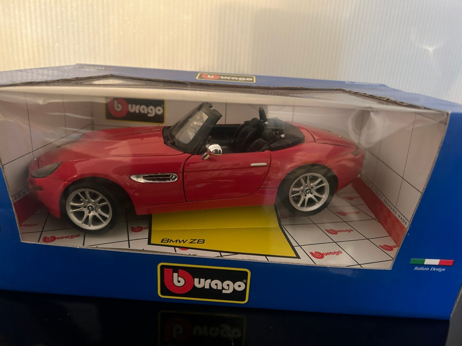Bmw Z 8, Hobby en Vrije tijd, Ophalen, Zo goed als nieuw