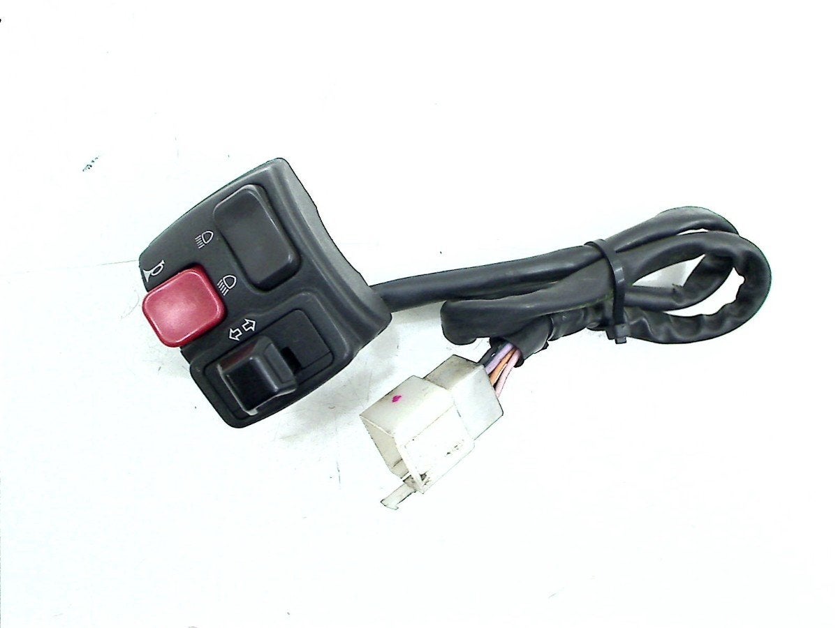 COMMUTATEUR GAUCHE Derbi SENDA (01-1970/-), Derbi, Piaggio & C. SpA, Viale Rinaldo Piaggio, 25
56025  Pontedera, PI, IT, Autres types
