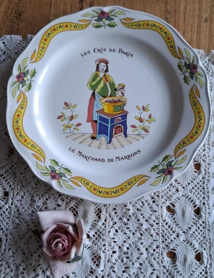 Vintage Frans bord, kastanje verkoper, GIEN, Antiquités & Art, Curiosités & Brocante, Enlèvement ou Envoi