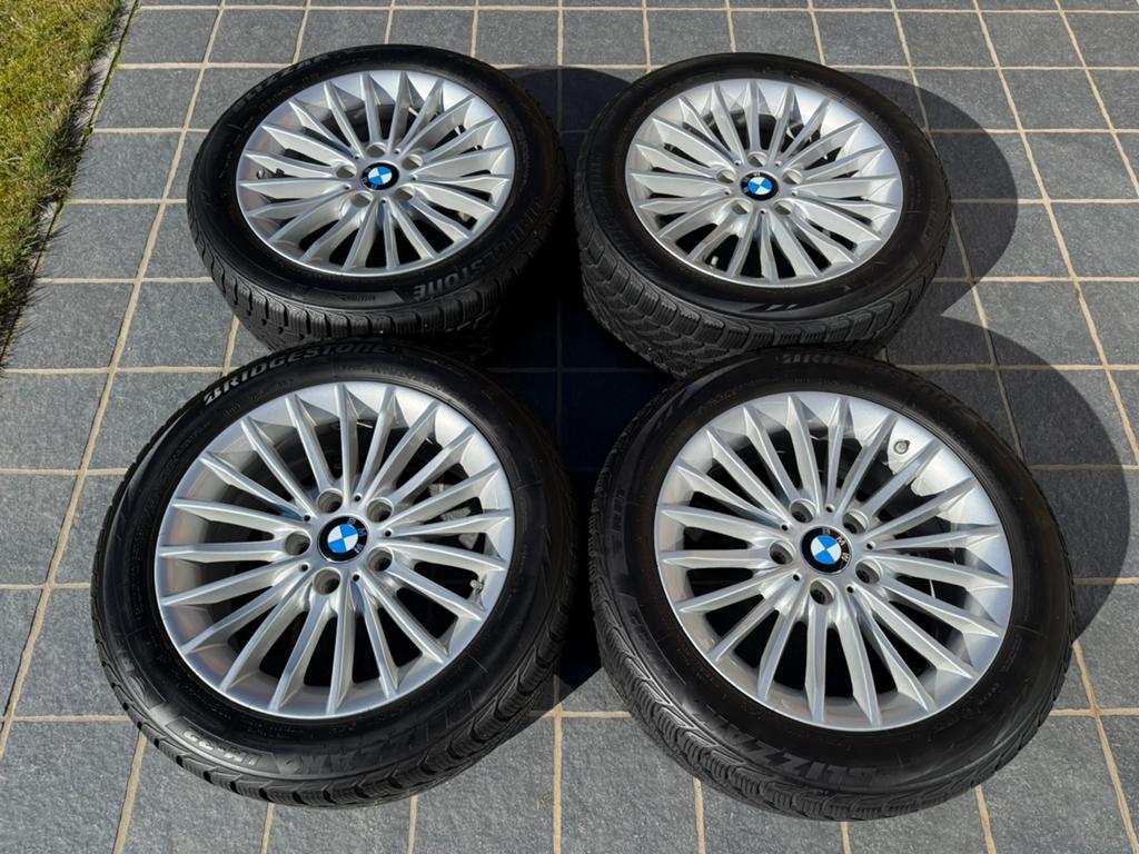 Bmw 17’ OEM F30, Ophalen, 17 inch, Band(en)