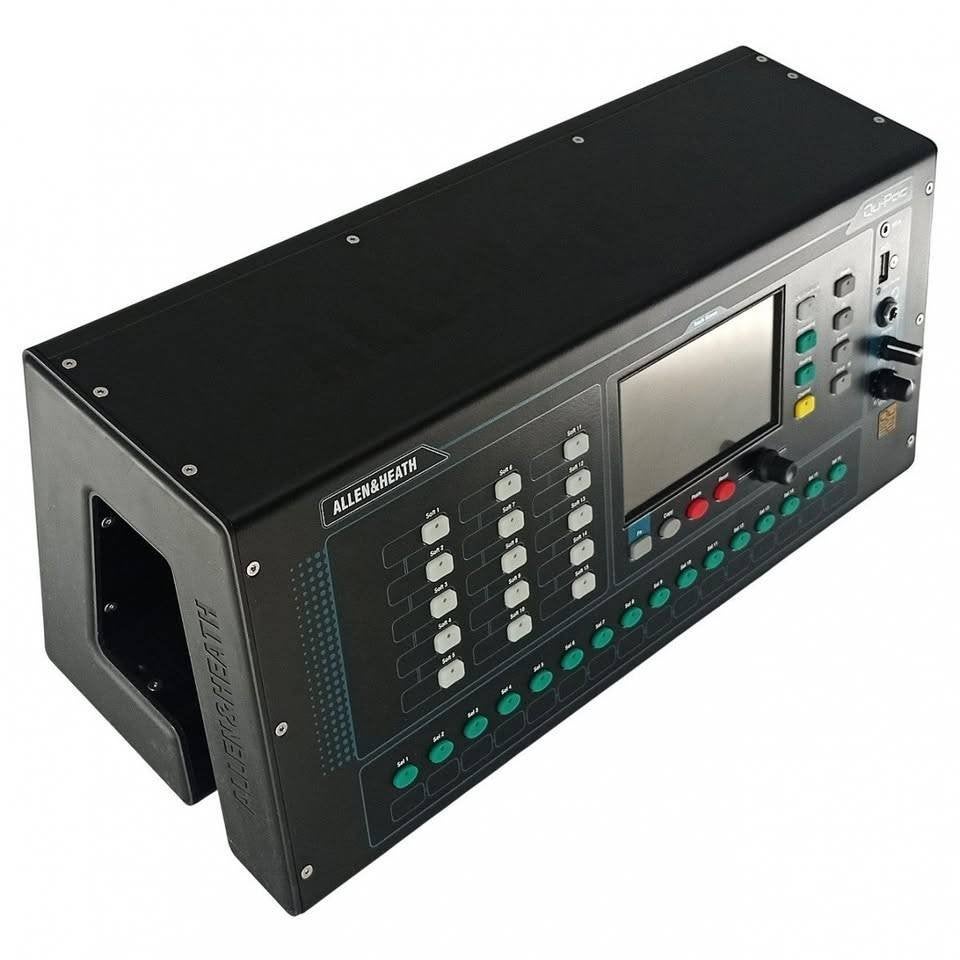 Digitale A&H Qupack mengtafel + router + draagtas, Audio, Tv en Foto, Professionele apparaten, Ophalen, Zo goed als nieuw, Audio