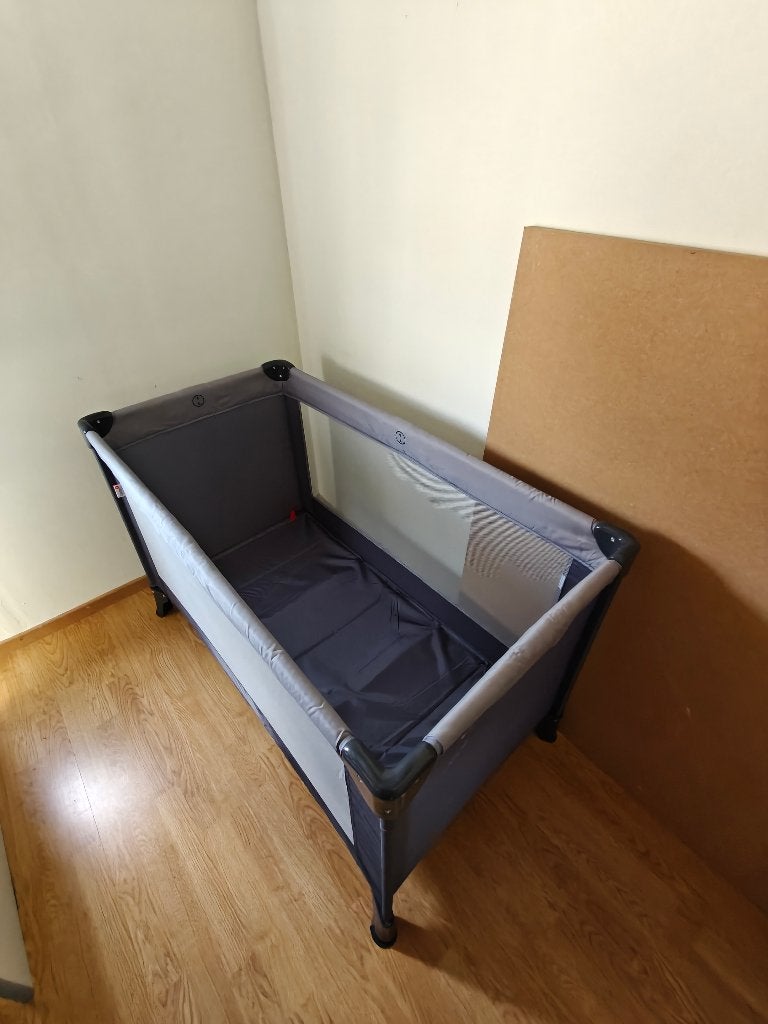 baby reisbedjes - 2stuks (tweeling), Kinderen en Baby's, Kinderkamer | Bedden, Ophalen, Gebruikt, Minder dan 140 cm, Matras