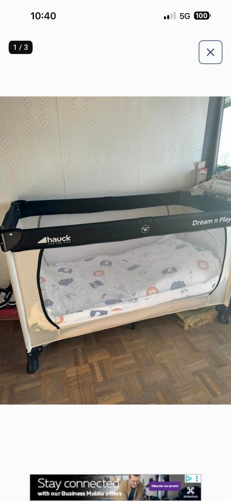 Lit bebe + matelas + couette et coussin, Enlèvement, Comme neuf