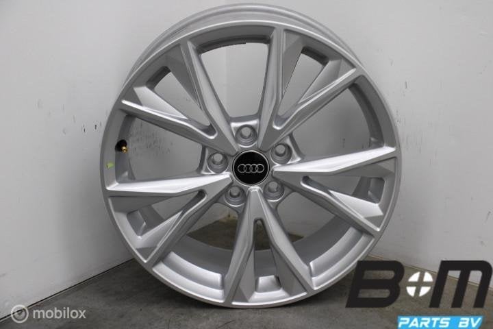 NIEUW! ORIGINEEL 1 losse 18 inch velg Audi Q3 F3 83A601025AR, Utilisé, Jante(s)