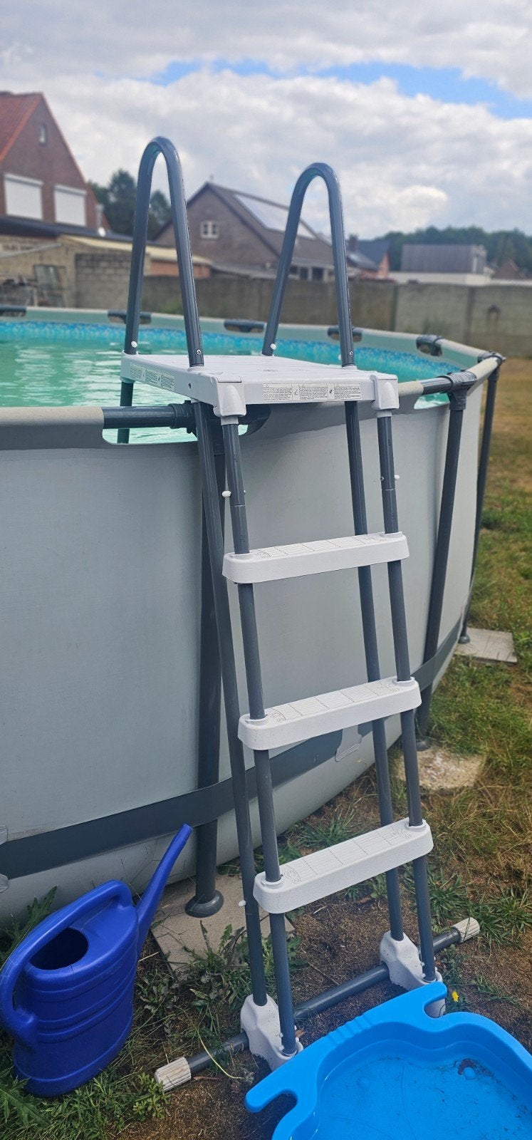 Zwembadtrap met platform voor hoog zwembad, Tuin en Terras, Zwembaden, Ophalen, Zo goed als nieuw, Minder dan 200 cm, 80 tot 120 cm