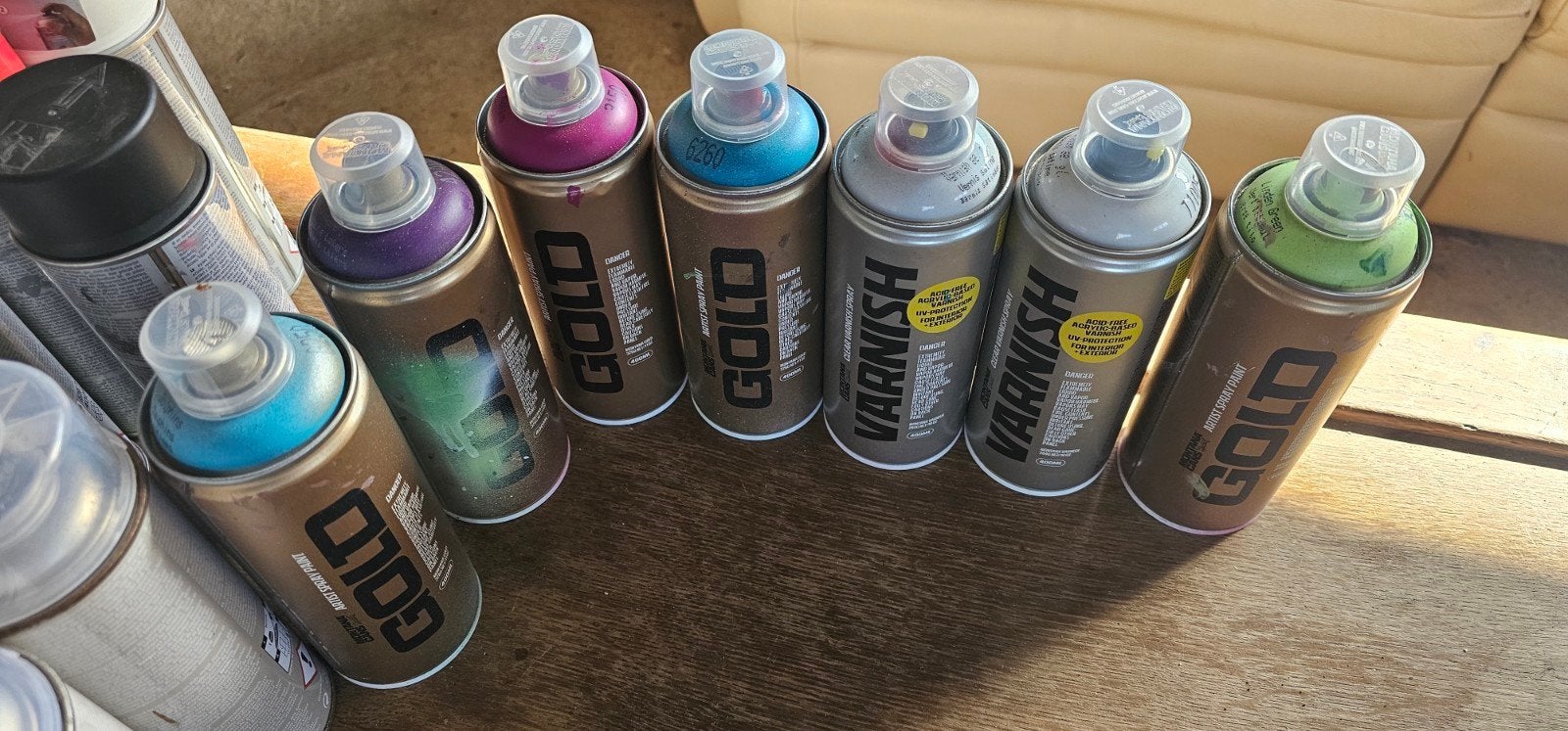 20 Spuitbussen Graffiti Montana GOLD & Spectrum Verf, Ophalen, Verf