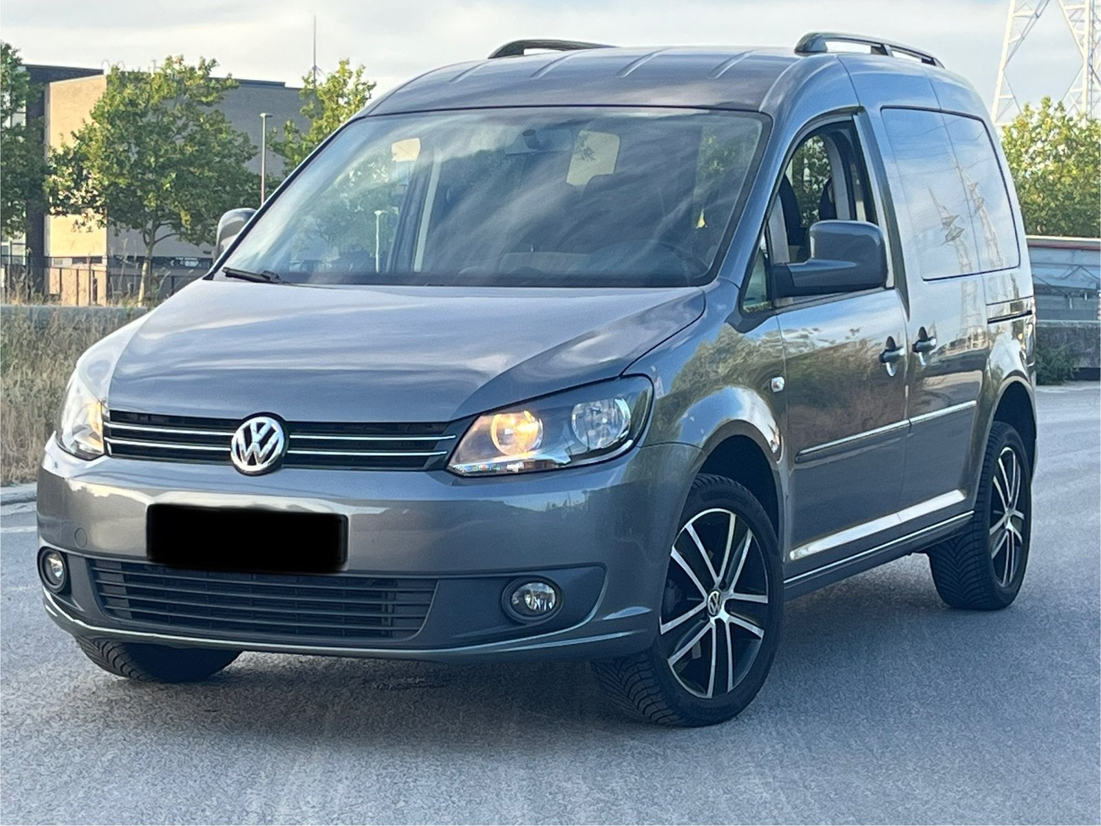 Volkswagen Caddy 1.2 Benzine //Edition 30 Navi Trekhaak//, Auto's, Voorwielaandrijving, Monovolume, Beige, Caddy Combi