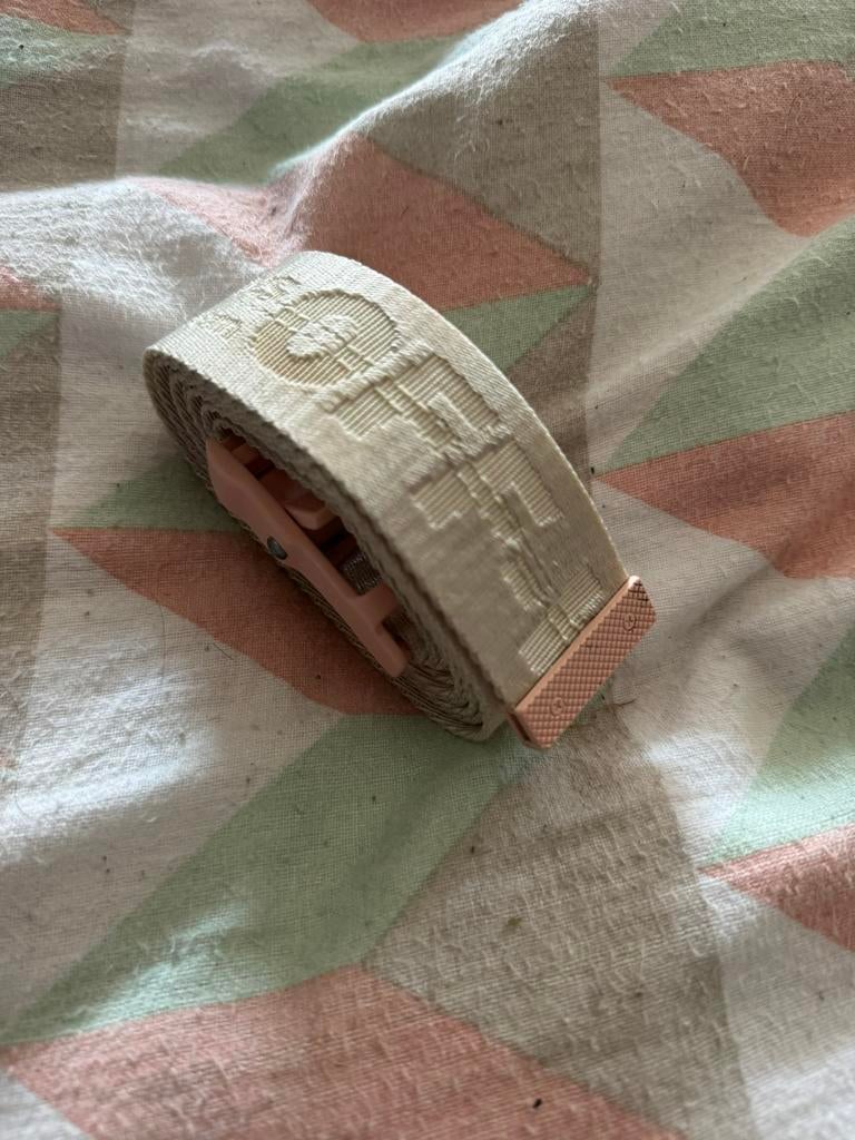 OFF-WHITE riem wit roos, Ophalen, Wit, Zo goed als nieuw, 3 tot 5 cm