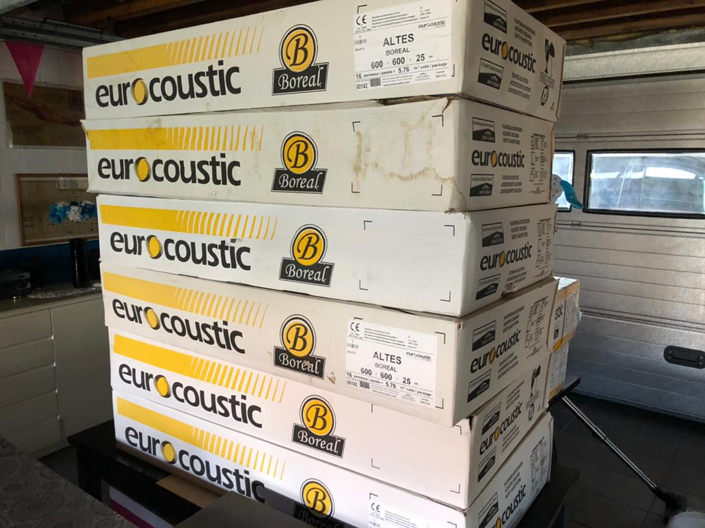 85 plafondplaten NP +500€! 600x600x25mm, Ophalen, Nieuw