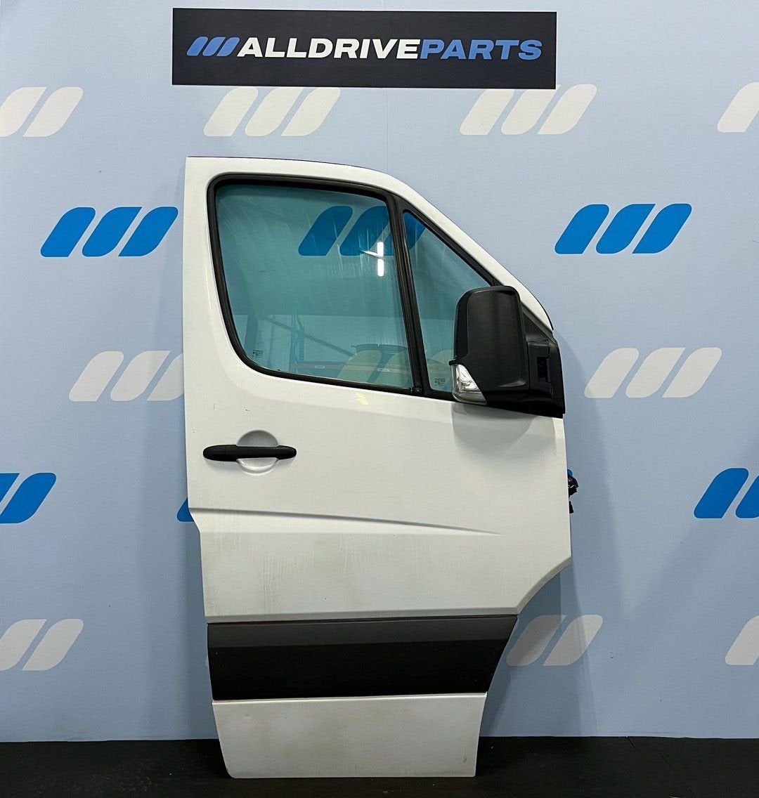 Voorportier rechts voor Mercedes Sprinter W906 A9067200105, Gebruikt, -, Deur, -