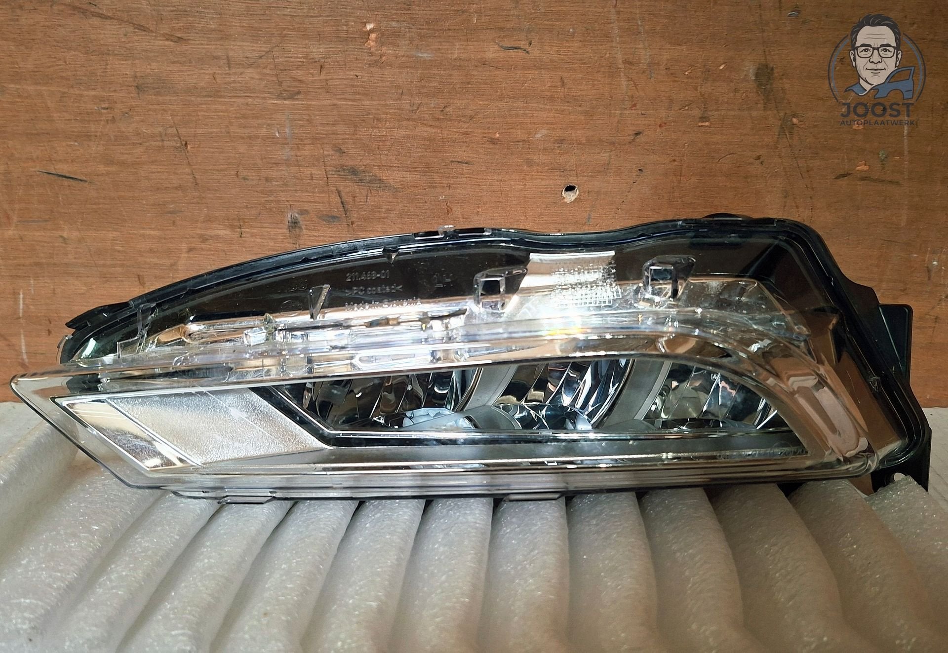Mistlamp LED nieuw OEM Seat Leon 5F FL 2017-2020 5F0941701C, Autos : Pièces & Accessoires, Neuf, -Autovia A-2 km 585, 08760 Martorell, Spanje