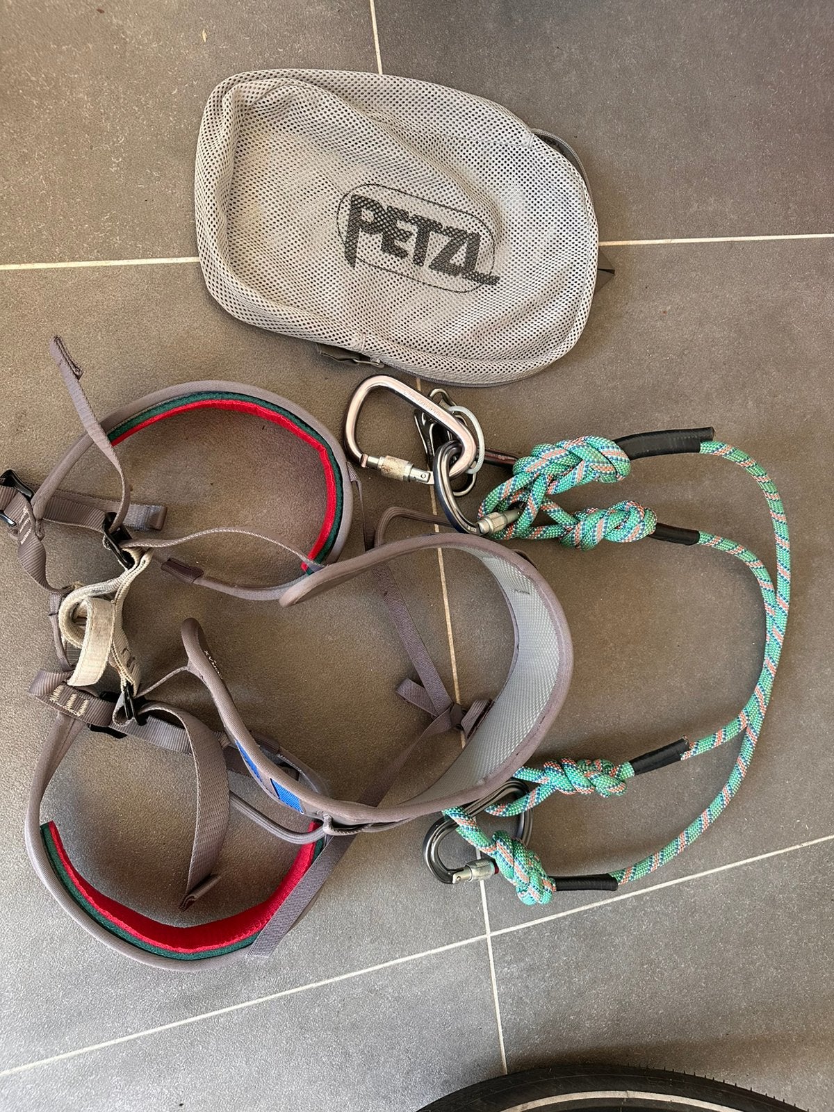 Klimgordel Petzl / corax maat 1, Sport en Fitness, Ophalen, Zo goed als nieuw