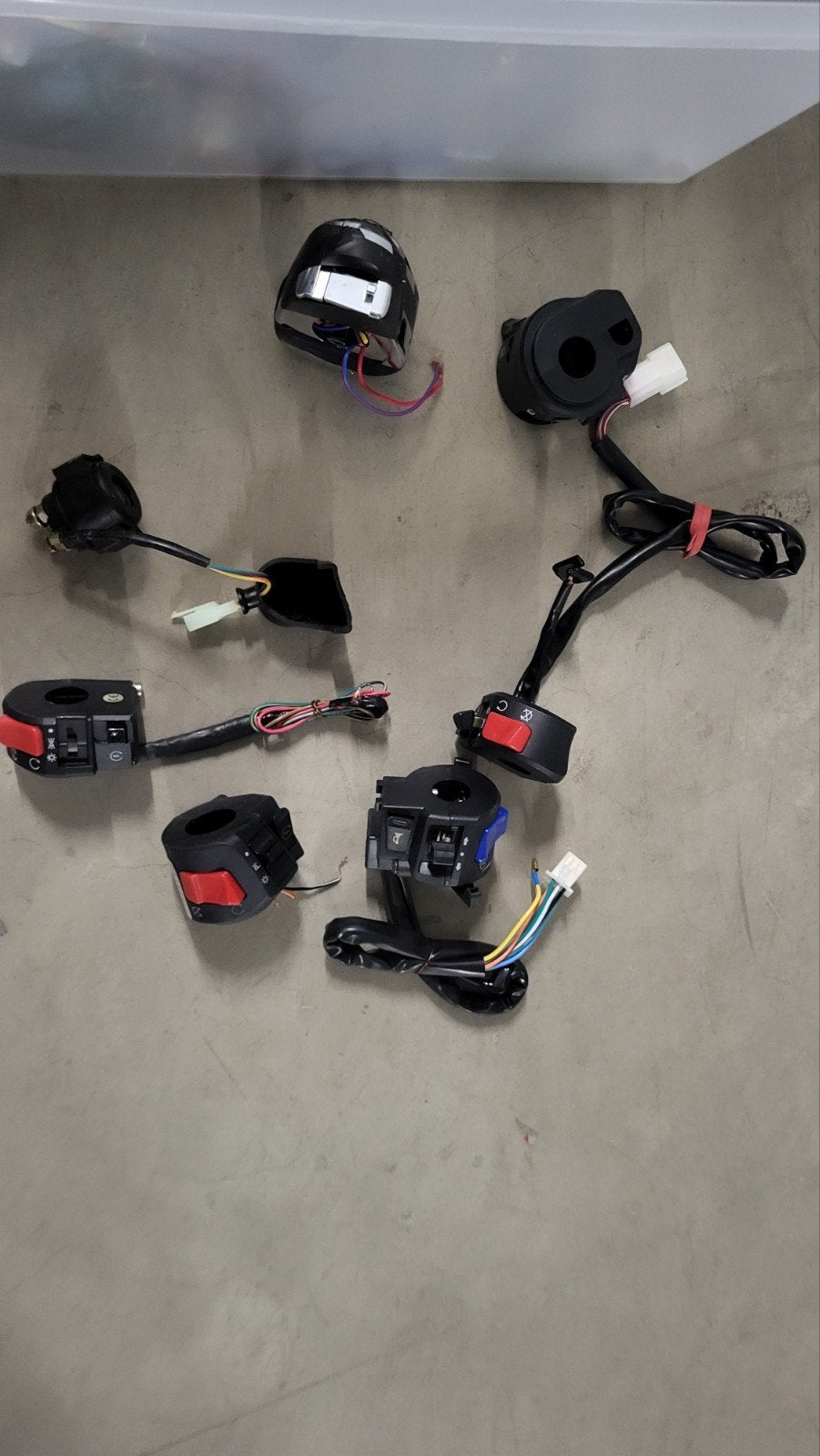 Nieuwe onderdelen motorfiets/brommer, Hobby en Vrije tijd, Modelbouw | Radiografisch | Auto's, Ophalen