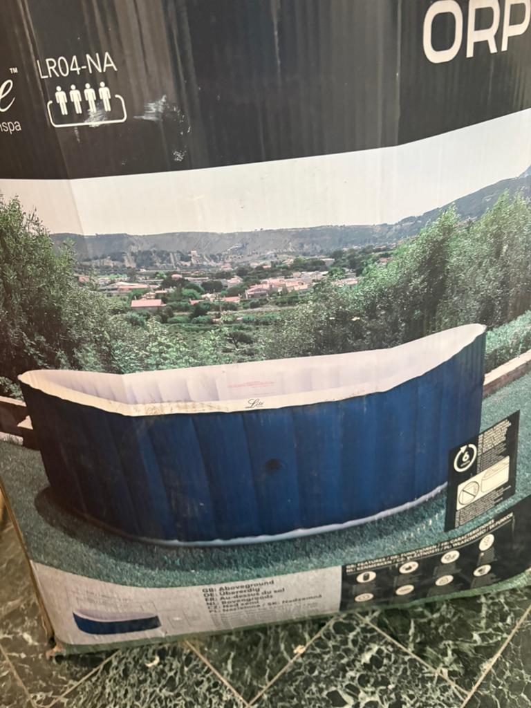 Opblaasbare jacuzzi MSpa indoor en outdoor, Tuin en Terras, Ophalen, Zo goed als nieuw