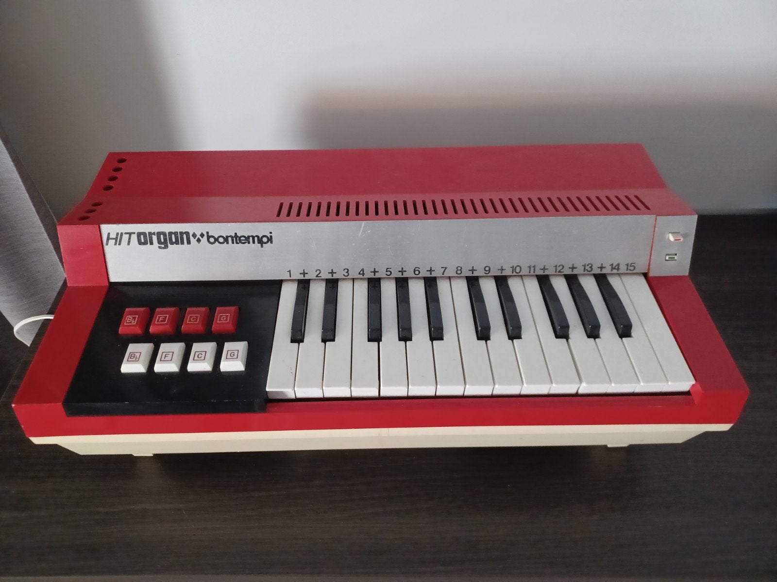 Orgue à succès Bontempi modèle H0258, Enlèvement
