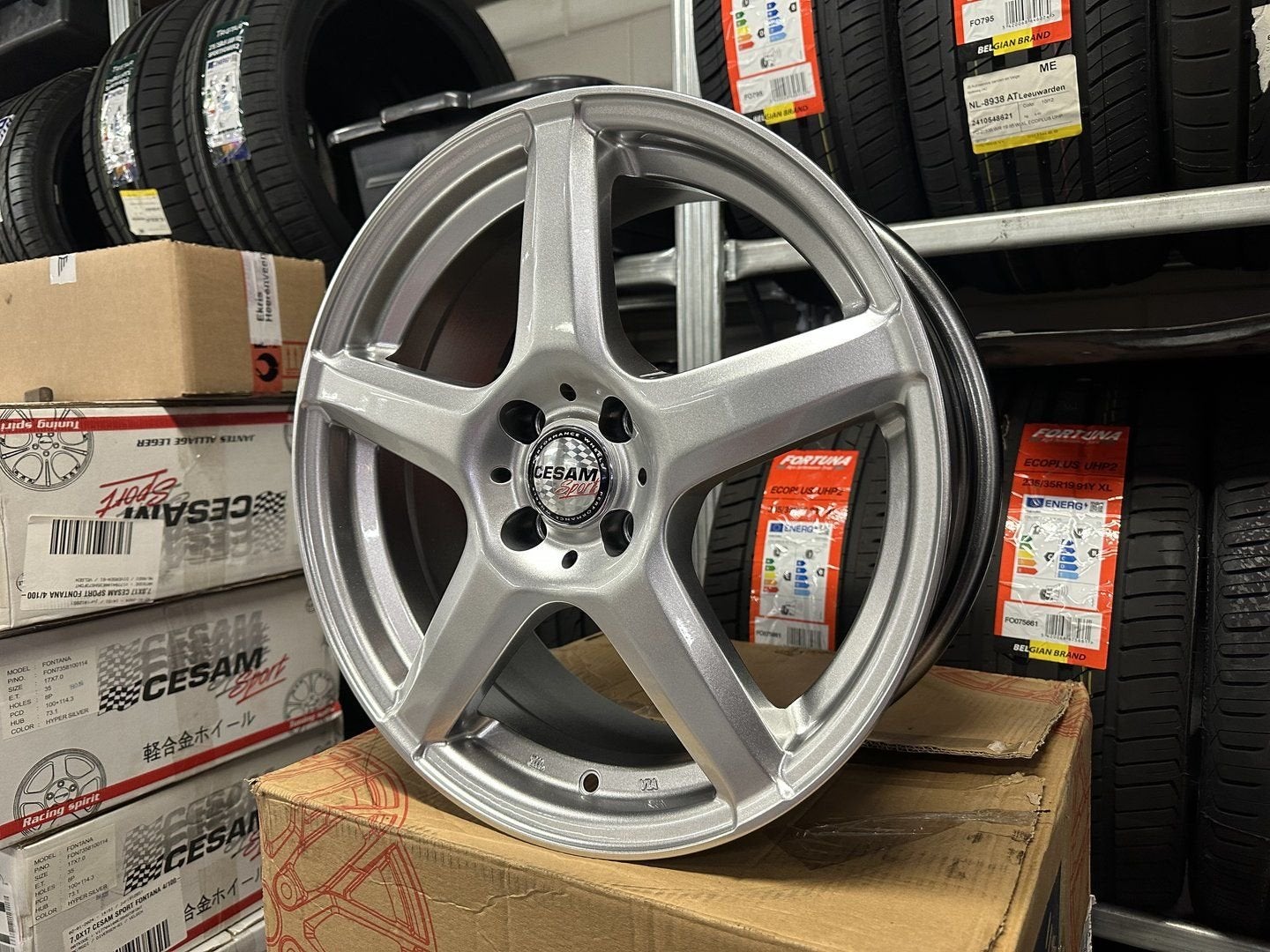 NIEUW 17inch VW Seat Skoda Mi UP Citigo RS Look Velgen 4x100, Autos : Pièces & Accessoires, Pneus et Jantes, Véhicule de tourisme