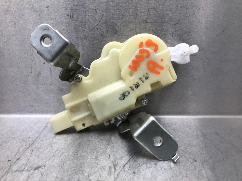 DIVERS Central electronic module Toyota Yaris II (P9), Utilisé, Toyota