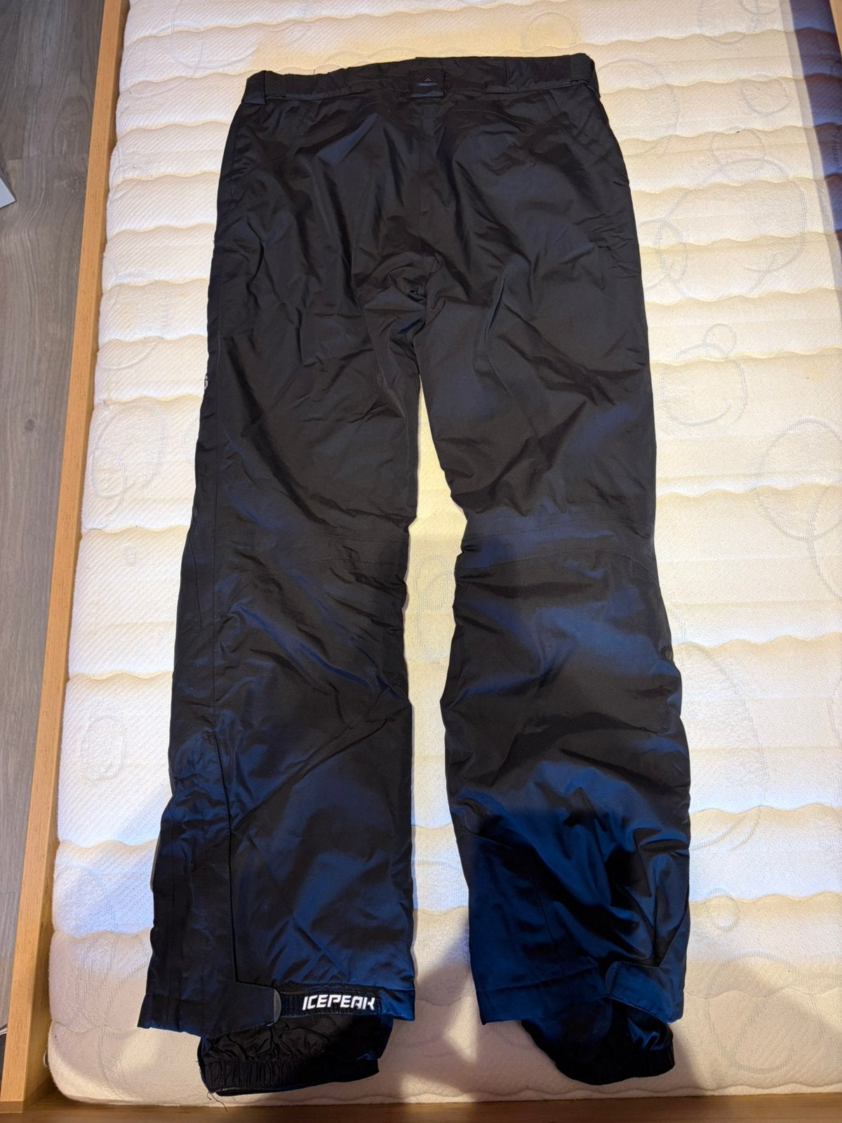 Ski broek van icepeak, Kleding | Dames, Wintersportkleding, Ophalen, Zo goed als nieuw, Maat 38/40 (M), Broek
