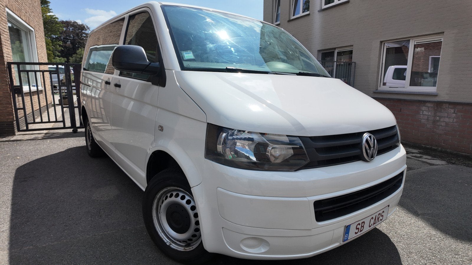 VW Transporter T5 Combi 2.0 TSI Benzine | 2013 | 98.000 km, Voorwielaandrijving, 110 kW, 4 cilinders, 1984 cc
