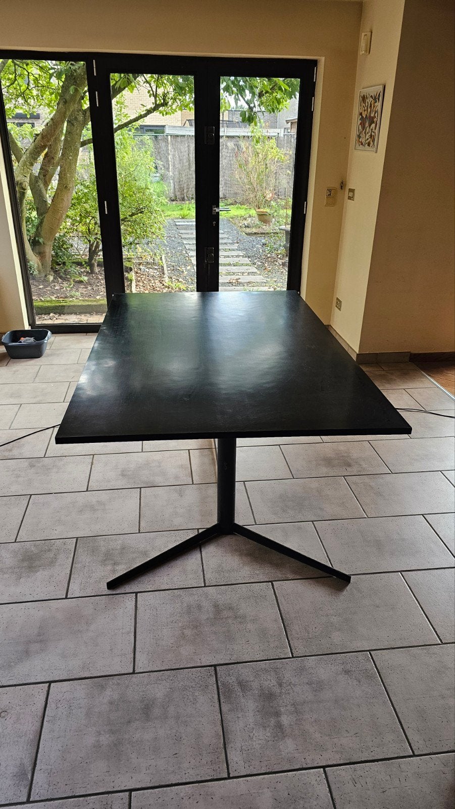 zwarte tafel, 150 à 200 cm, Cinq personnes ou plus, 100 à 150 cm, Enlèvement