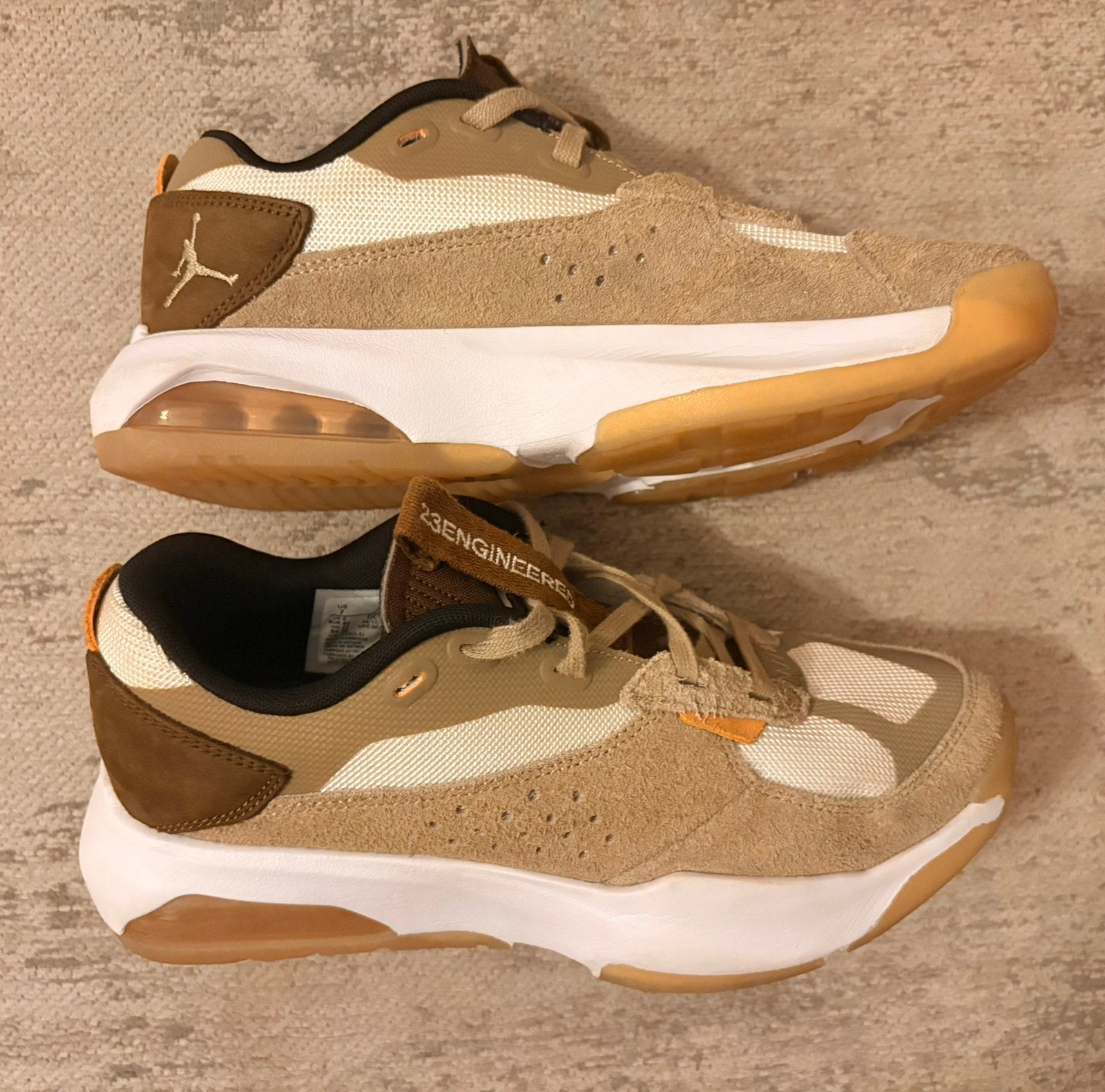 Jordan Air 200E Khaki/Light Olive maat 40, Kleding | Heren, Bruin, Ophalen of Verzenden, Zo goed als nieuw, Sneakers