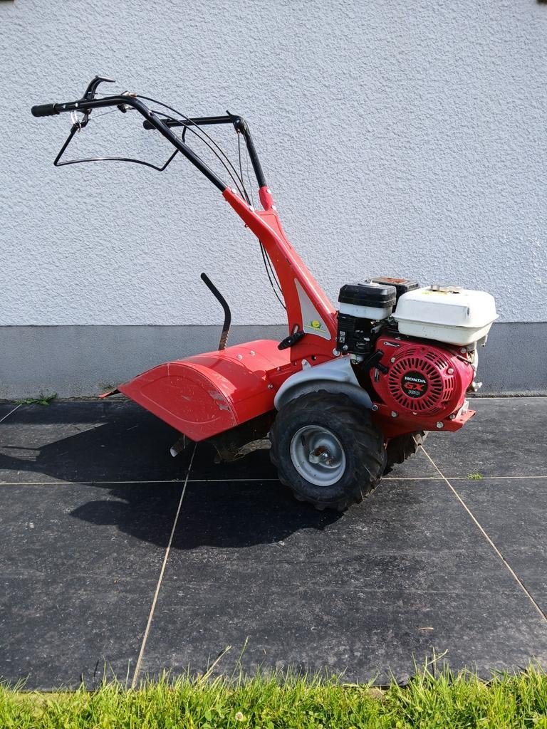 Te huur Lazer tuinfrees 5,5 pk 50cm breedte, Enlèvement, Utilisé