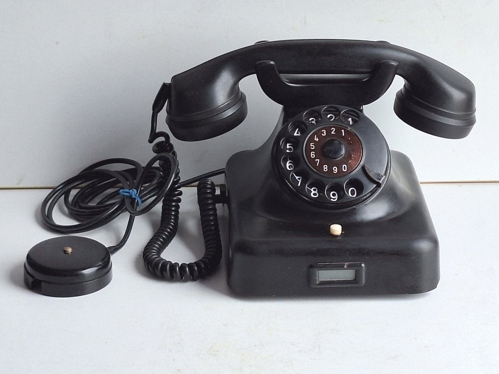 Joli ancien téléphone de collection bakélite Siemens, Antiquités & Art, Enlèvement ou Envoi