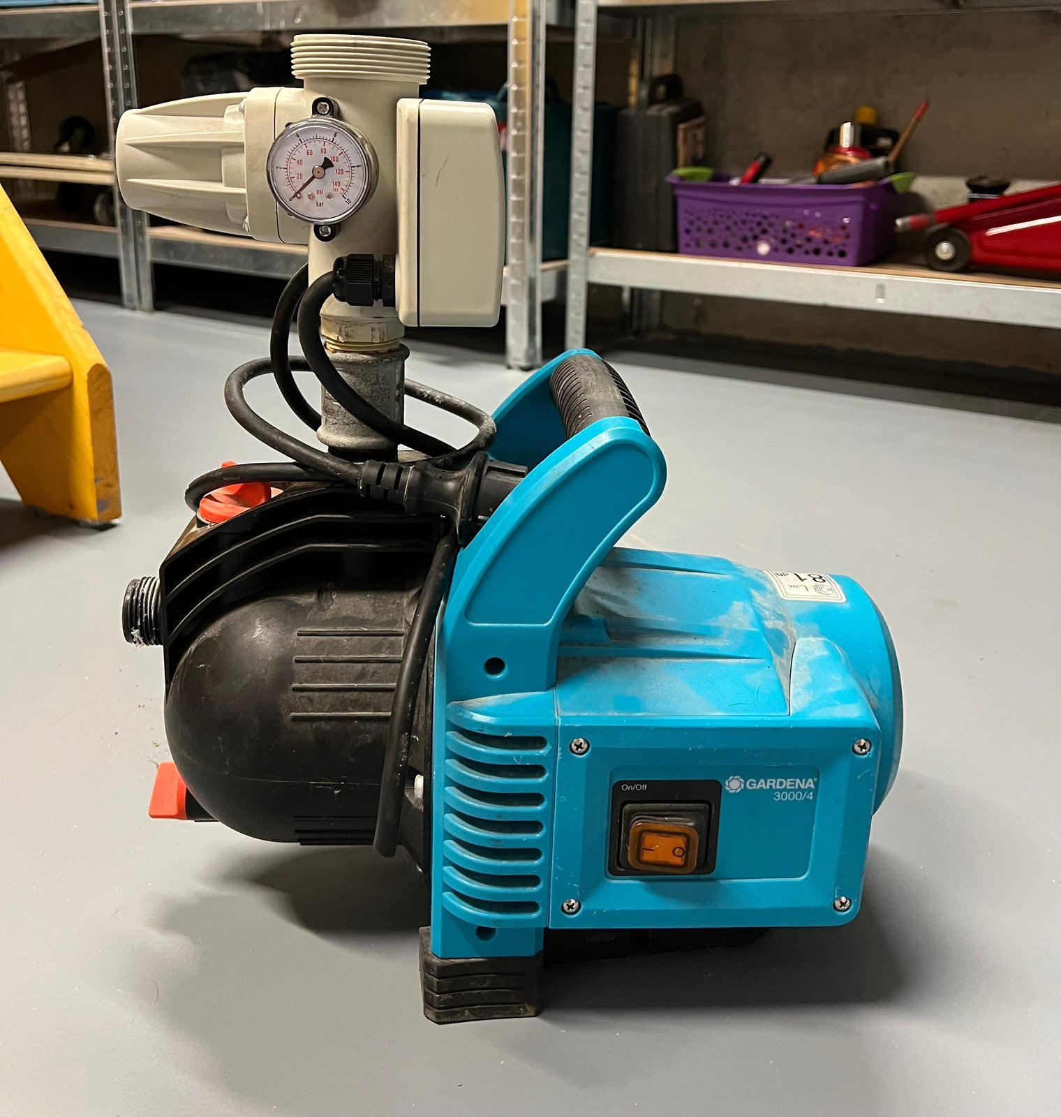 Pompe à eau ou à eau Husqvarna, Enlèvement, Comme neuf, Électrique, Pompe d'appoint