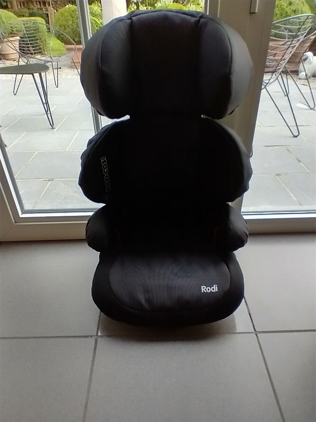 Maxi cosi Rodi autostoel, zwart, meegroei stoel, vanaf 3 jaa, Ophalen, Zo goed als nieuw, Maxi-Cosi, Autogordel