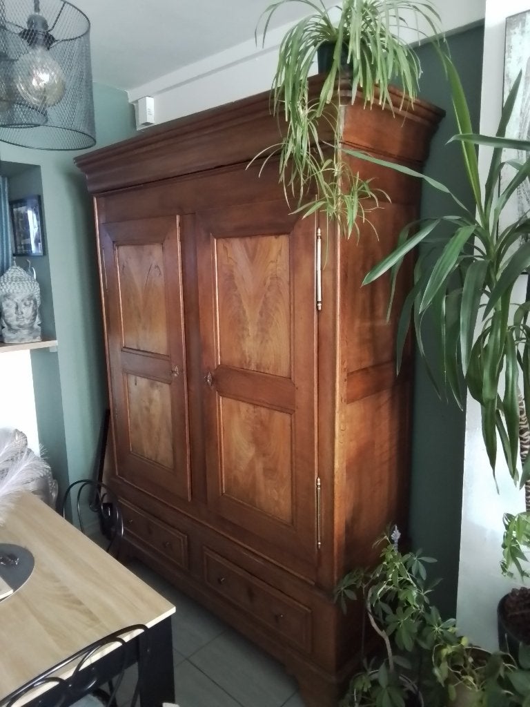 Belle garde robe louis philippe, Maison & Meubles, Avec tiroir(s), 150 à 200 cm, Enlèvement, Utilisé