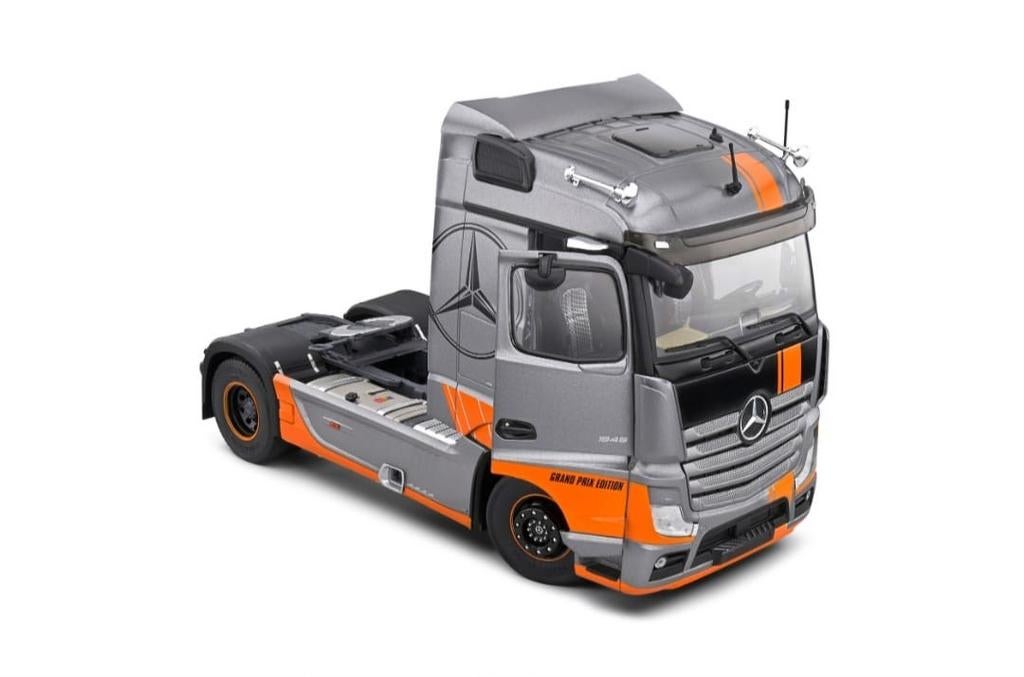 Camion Mercedes actros Grand prix édition 1/24ème, Autres marques, Enlèvement ou Envoi, Bus ou Camion, Solido