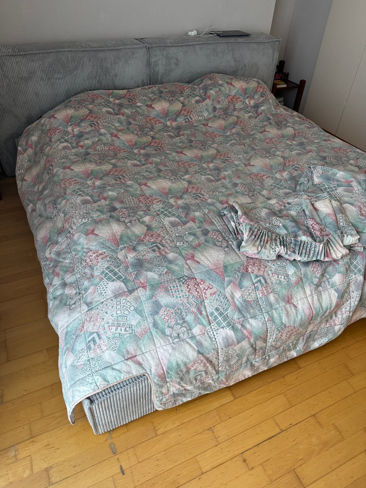 Sprei + 2 gordijnen, Huis en Inrichting, Ophalen, Zo goed als nieuw