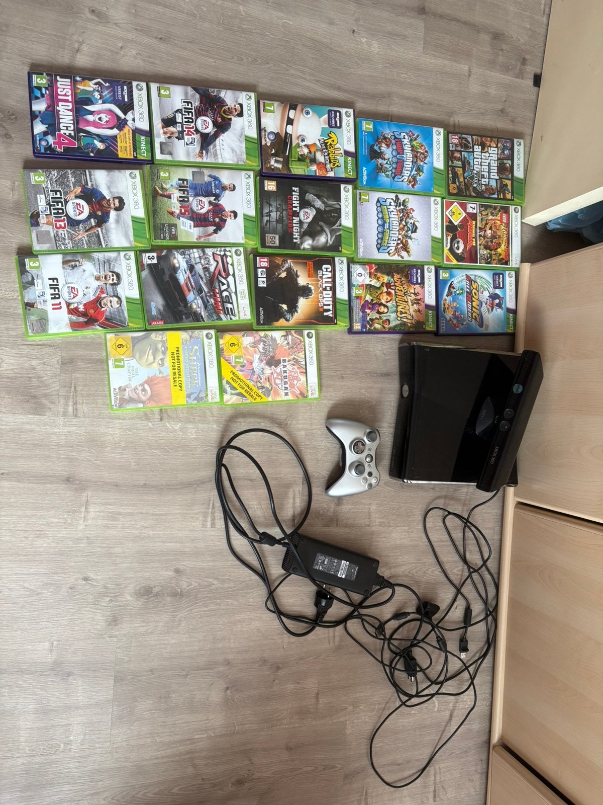 Xbox 360+ spelletjes+ controler en kabels., Ophalen of Verzenden, Gebruikt, Xbox 360