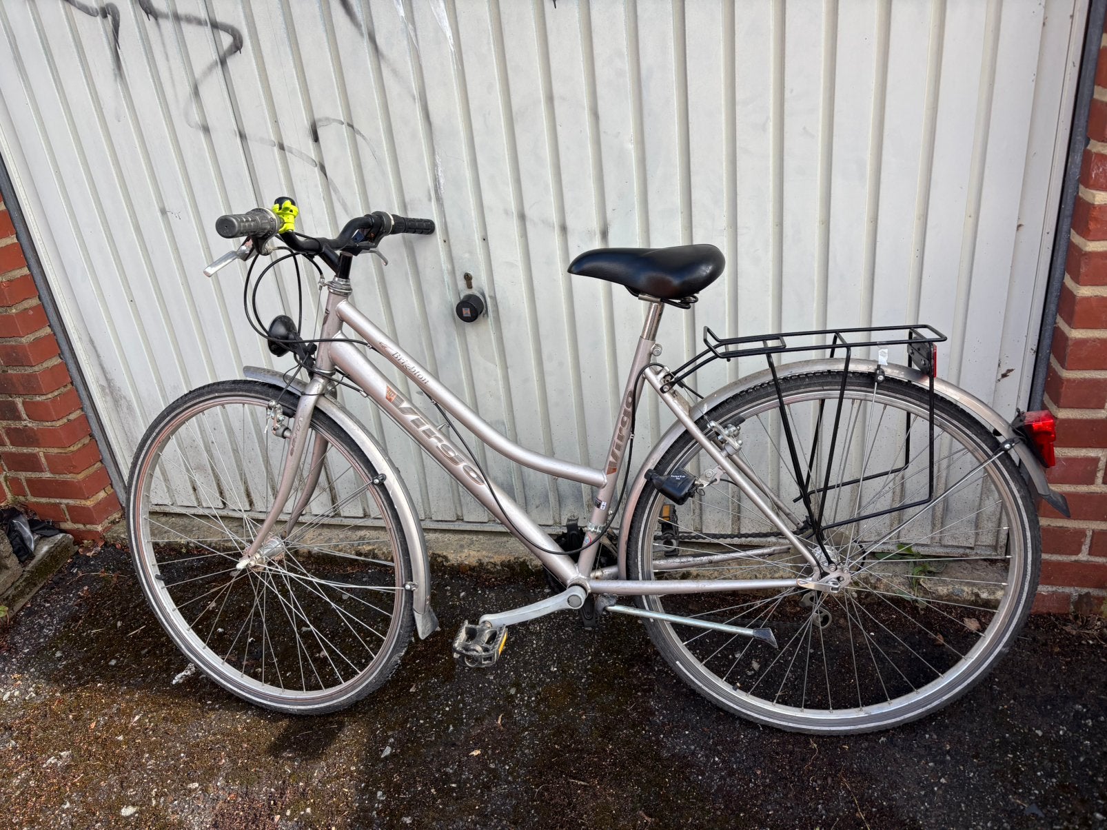Velo, Enlèvement, Comme neuf