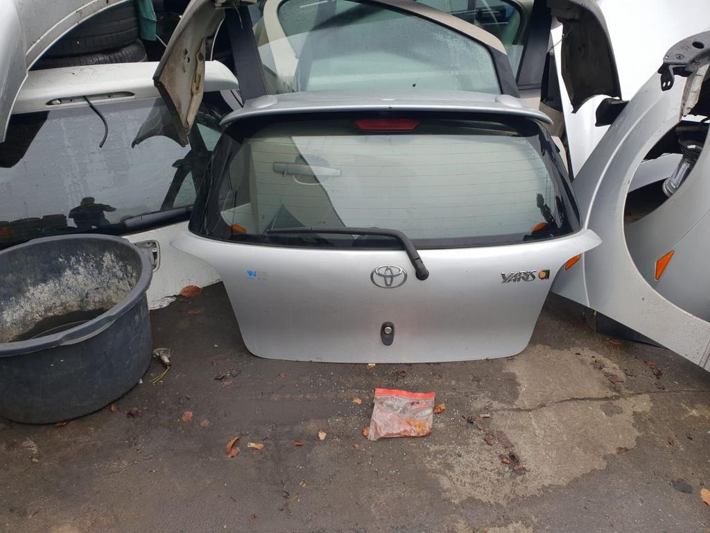 TOYOTA YARIS ACHTERKLEP +SPOILER BJ 2000 TOT 2006, Arrière, -, Haillon arrière, Utilisé