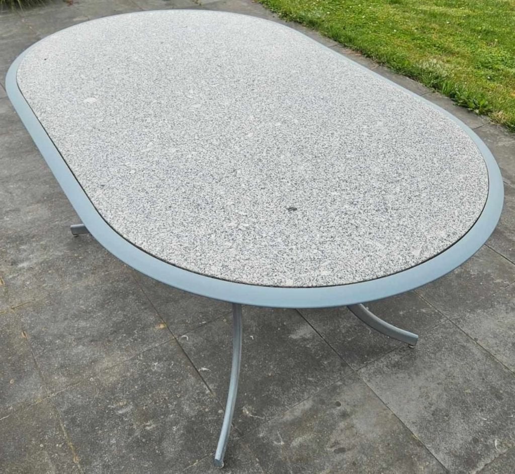 Tuintafel, Tuin en Terras, Tuintafels, Ophalen, Gebruikt, Ovaal, Overige materialen