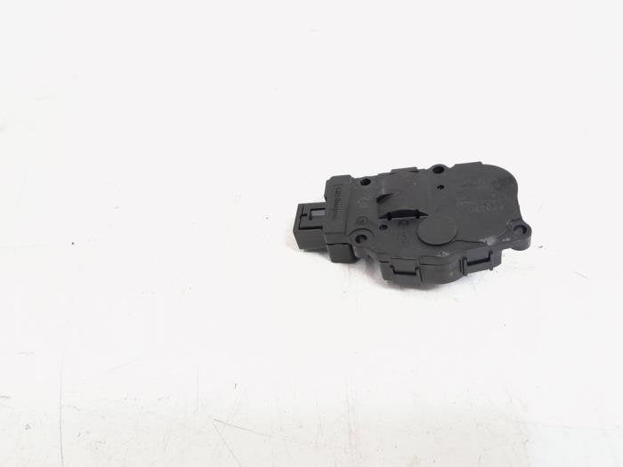 Clapet chauffage moteur d'un Audi A4, Autos : Pièces & Accessoires, Moteurs & Accessoires, Audi, Utilisé, 3 mois de garantie, Enlèvement ou Envoi