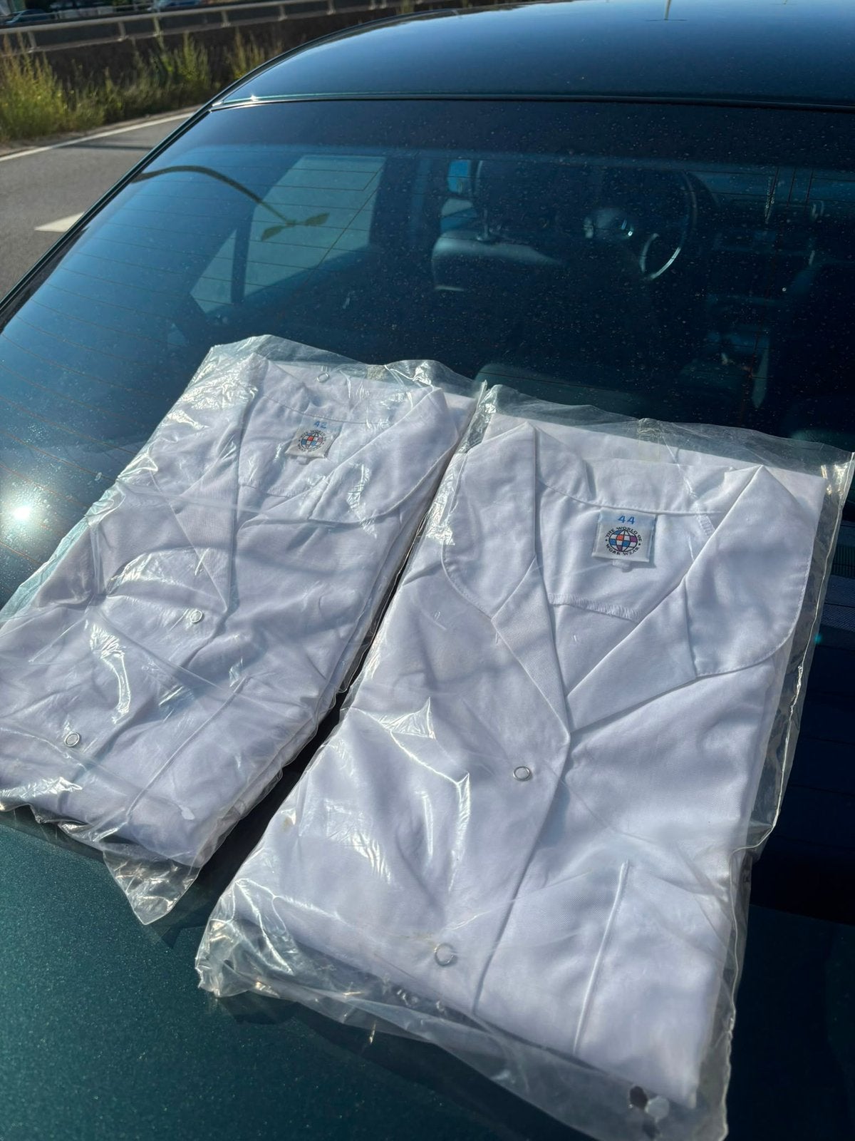 12x Nieuwe witte werkjas / stofjas – wit, Ophalen, Nieuw, Jas