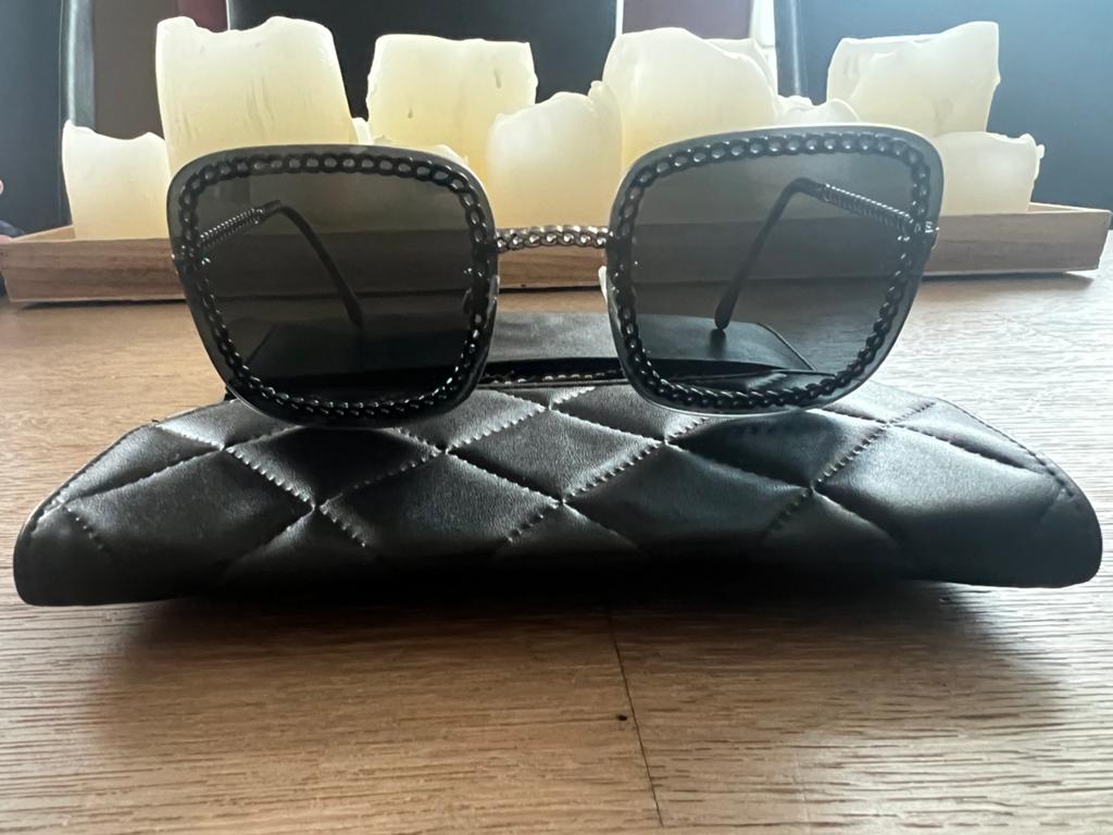 Zonnebril Chanel, Handtassen en Accessoires, Zonnebrillen en Brillen | Dames, Ophalen of Verzenden, Zo goed als nieuw, Zonnebril