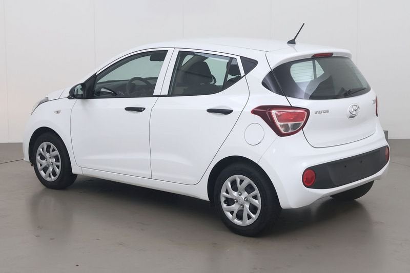 Hyundai i10 1.0i fun 66, Auto's, 4 deurs, Airbags, Gebruikt, Overige bekleding