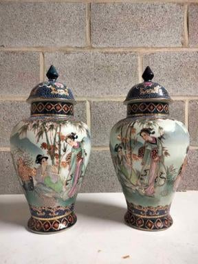 2 Chinese Oosterse China dekselvazen deco vaas, Ophalen, Gebruikt