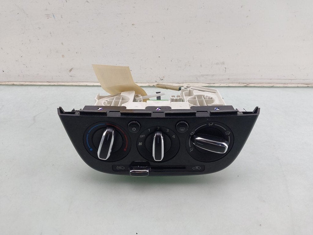 PANNEAU DE COMMANDE CHAUFFAGE CLIMATISATION Space Star (A0), Info@mitsubishi-motors.de, MITSUBISHI, Utilisé, Mitsubishi
