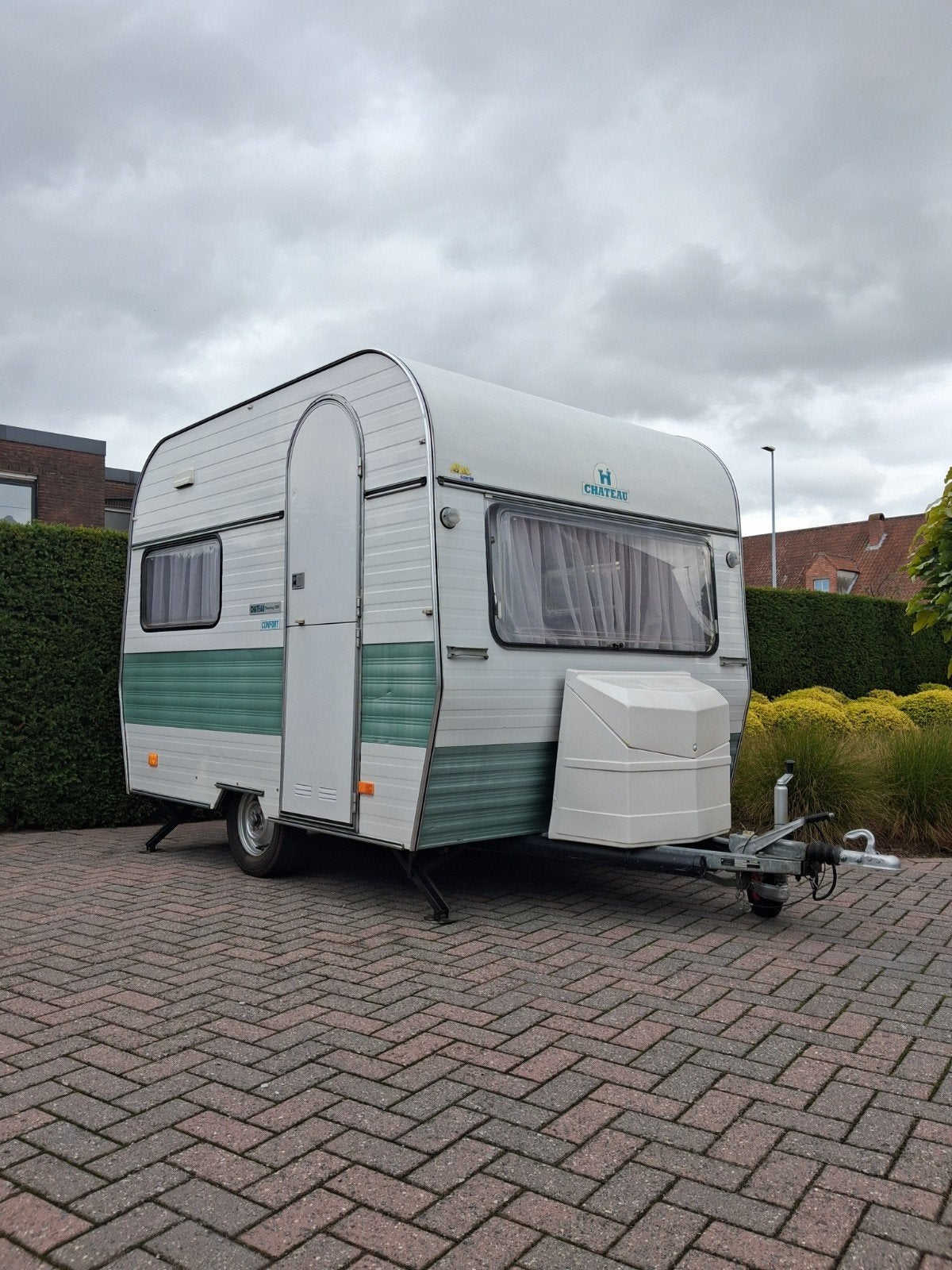 caravan chateau -750kg, 3 personen in zeer goede staat, Caravans en Kamperen, Caravans, Particulier, Koelkast, Chateau