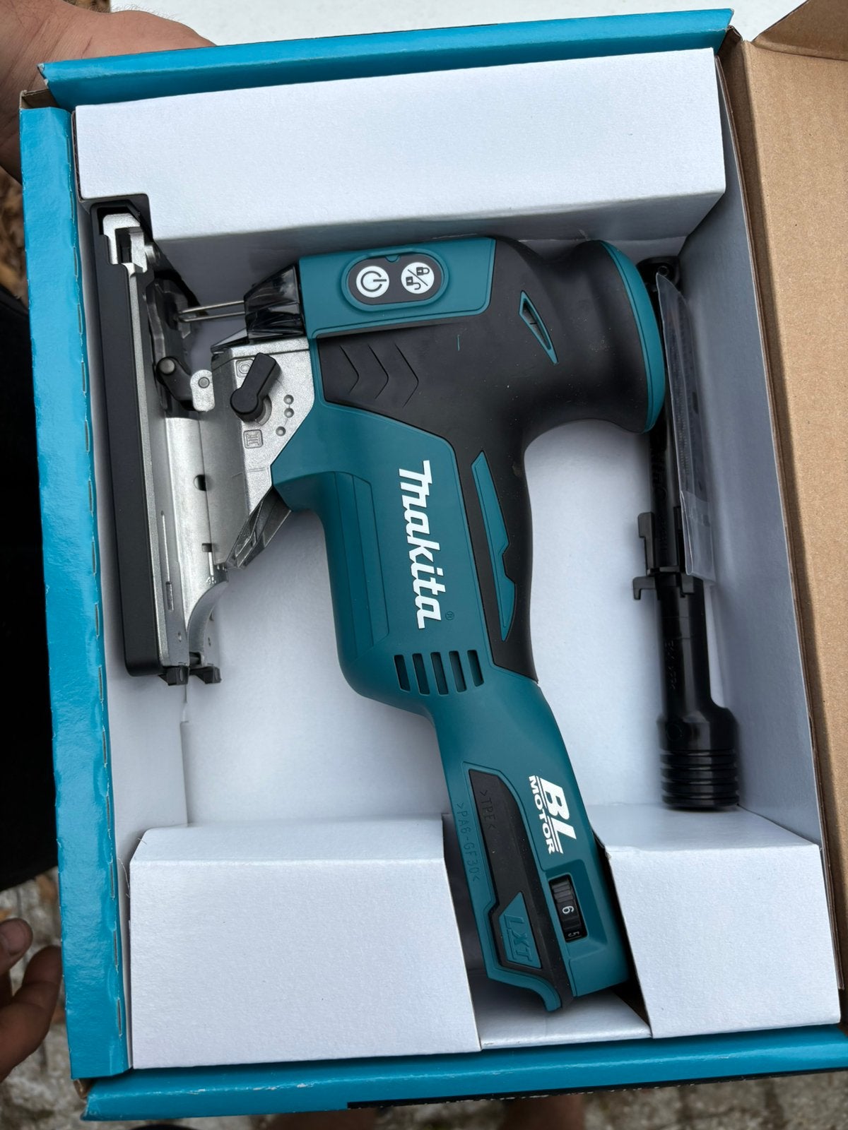 Scie sauteuse sans fil Makita DJV181Z 18V, Enlèvement ou Envoi, Comme neuf