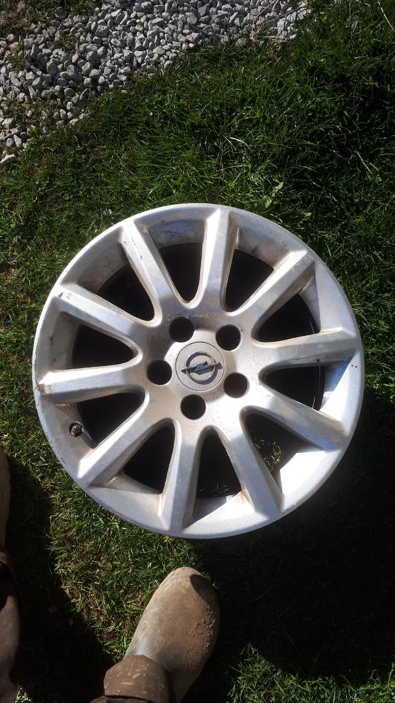4 Jantes Opel Zafira B + 3 accessoires, Ophalen, Gebruikt