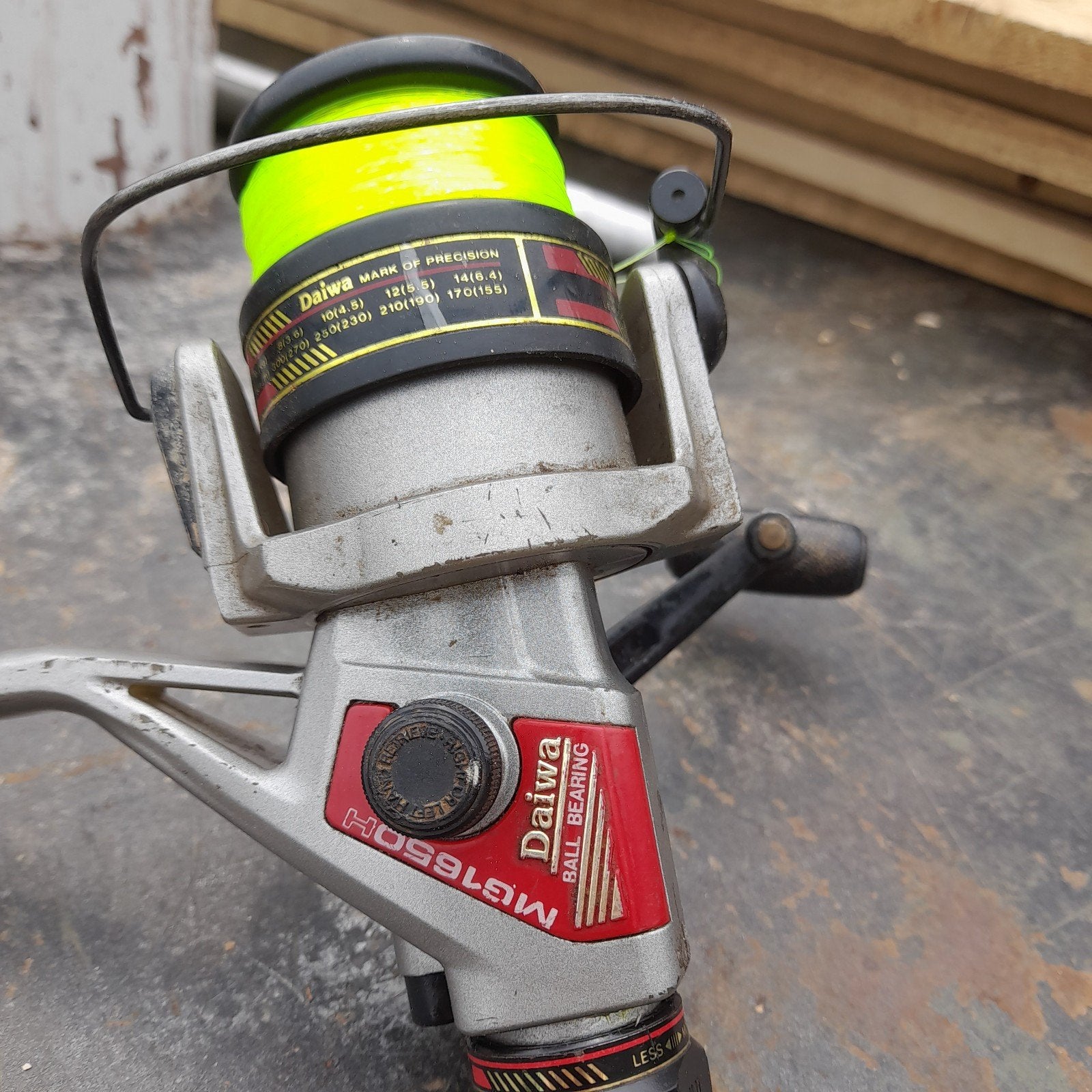 Moulinet  DAiWA MG 1650 H, Enlèvement, Moulinet