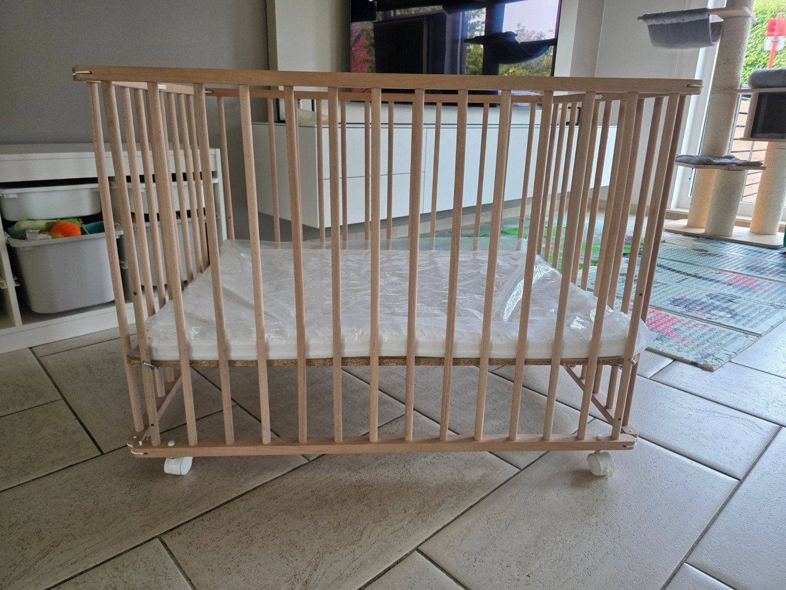Babybox inklapbaar + matras zo goed als nieuw, Kinderen en Baby's, Babyparken, Ophalen