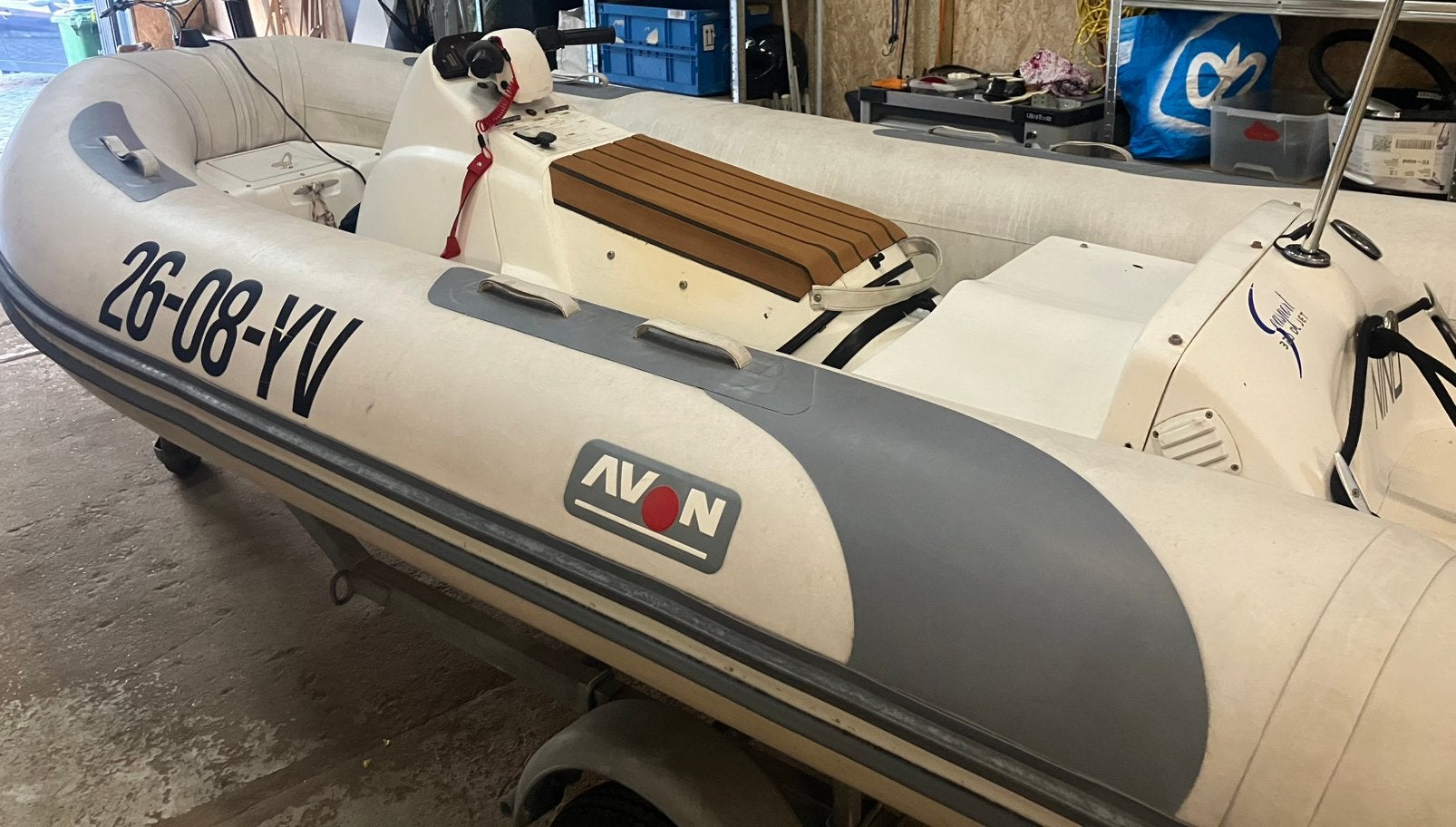 Avon 320 seasport jet rib + trailer ! 3500 euro, Watersport en Boten, Avon, Binnenboordmotor, Ophalen of Verzenden, Zo goed als nieuw