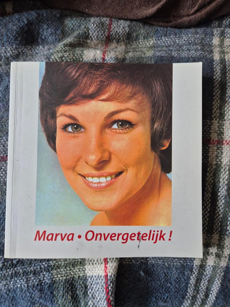 Boek marva, Boeken, Muziek, Ophalen of Verzenden